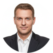 Владимир Петров